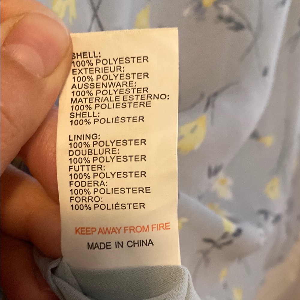 Floral Ruffle Gray Top - Picture 7 of 10